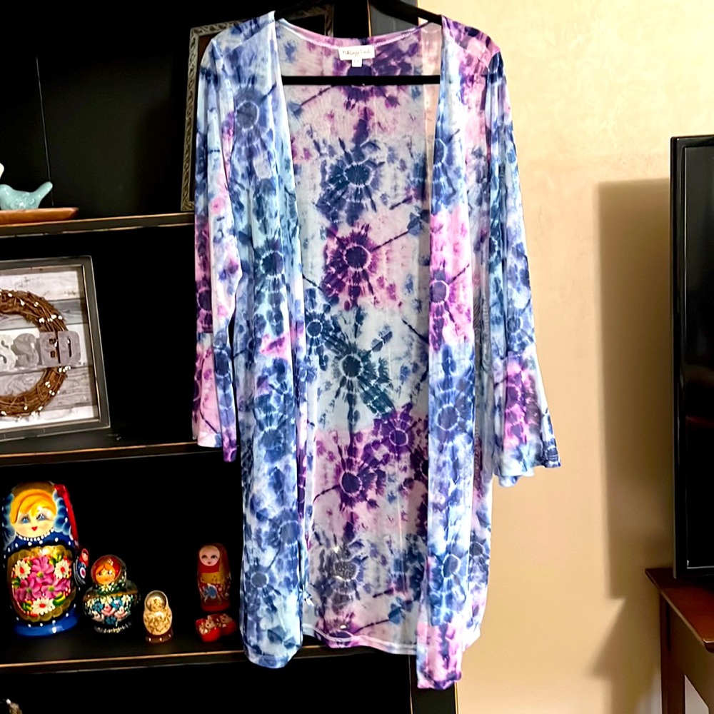 Amazing tie dye kimono/cover up!